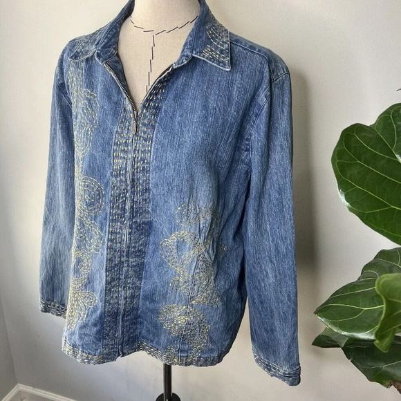 Chicos Denim Jacket Embroidered Gold Paisley Vintage Sz M 90s - Picture 3 of 10